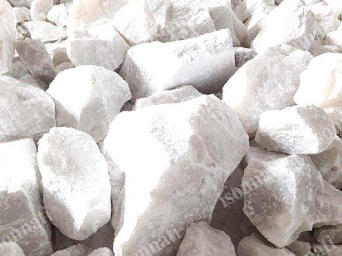 سنگ نمک اصل در کجای ایران یافت و استخراج میشود؟